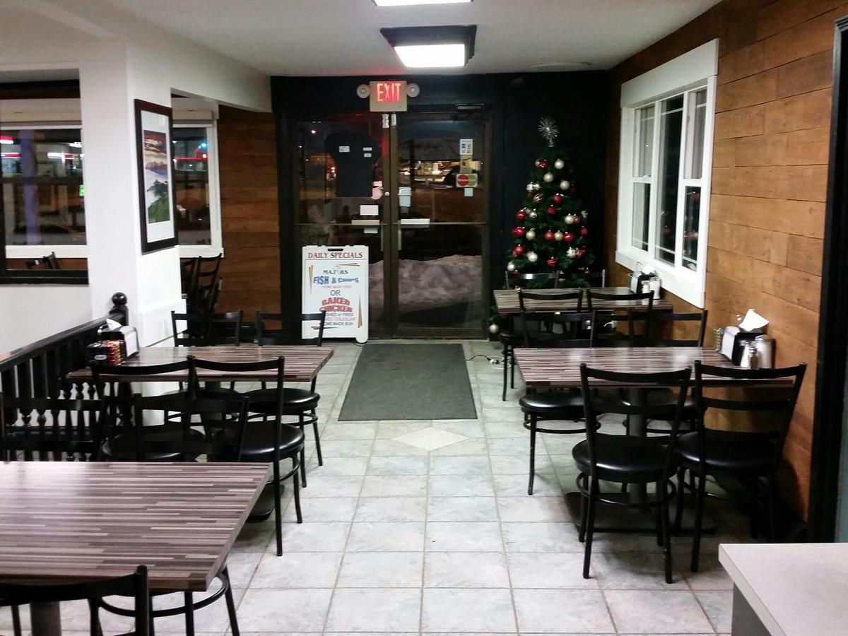 Wild Rose Country Inn Grande Prairie Eksteriør bilde